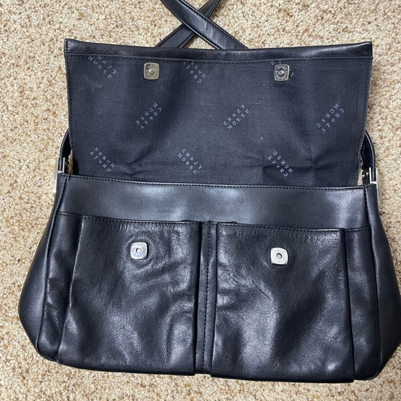 Crazy Horse by Liz Claiborne Genuine Leather Shoulder Bag. - Picture 3 of 14